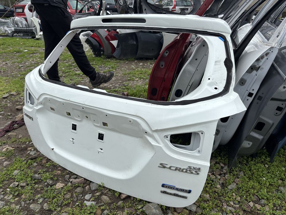 Капак/Багажник/Задна врата Suzuki SX4 S-Cross