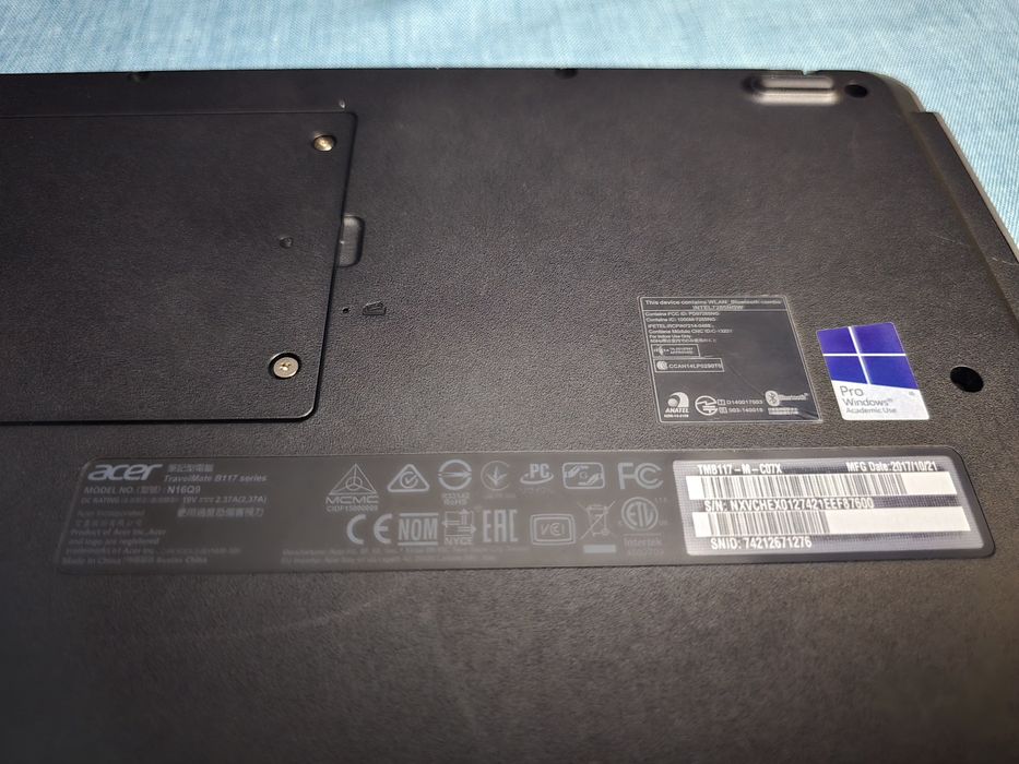 Acer TravelMate B117