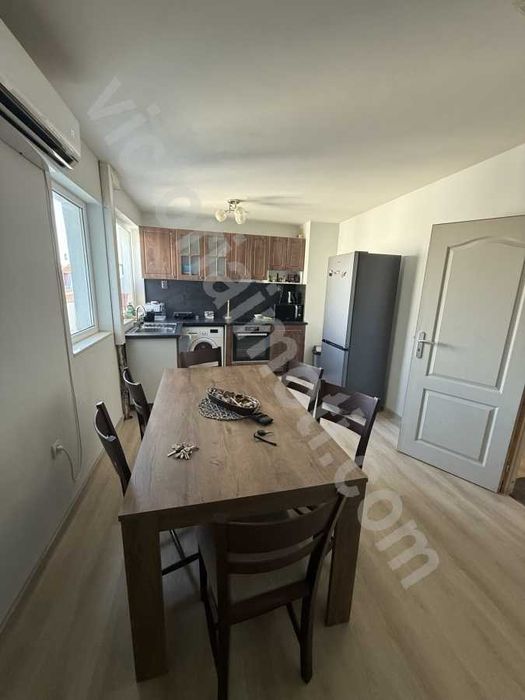 Продава се Тристаен апартамент в Велико Търново, Център - 75 кв.м за 1800 €/кв.м - Снимка #1