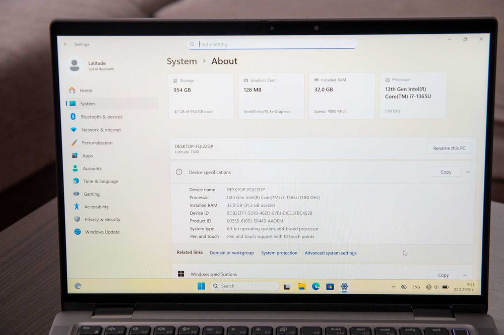 DELL Latitude 7440 2-in-1 / i7 1365U / 32GB / 1TB / WUXGA Touch