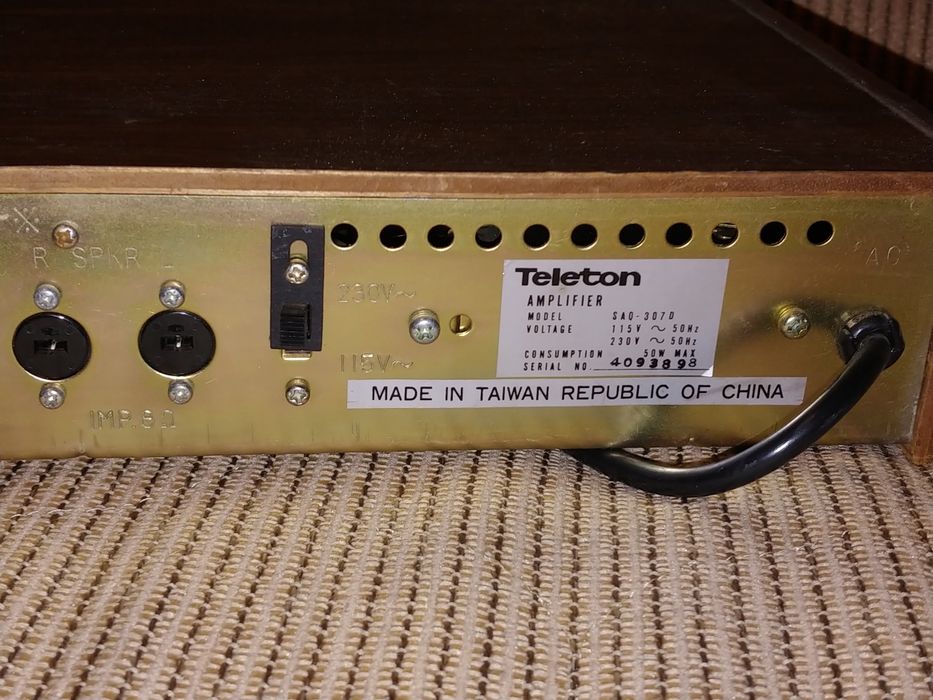 Made in Taiwan  Amplif TELETON 2X25W