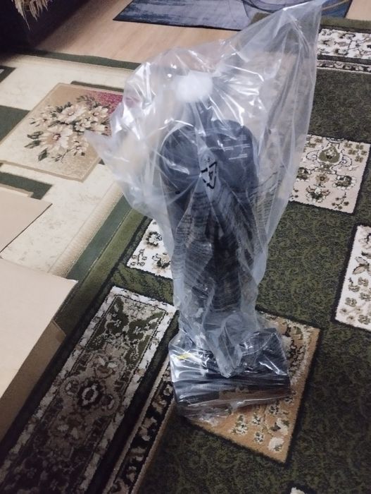 Продам почти новый моющий пылесос 2 в 1