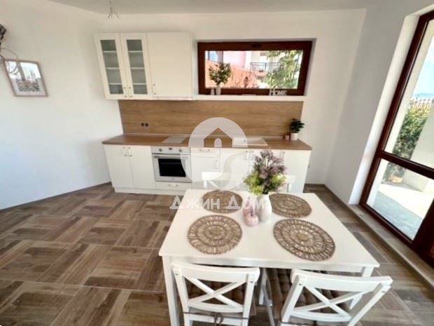 Продава се Къща в Ахелой - 179 кв.м за 1006 €/кв.м - Снимка #3