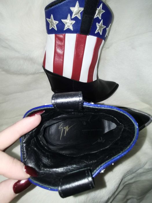 GIUSEPPE ZANOTTI . Дамски ботуши. Автентични. Състояние: НОВО! 100%