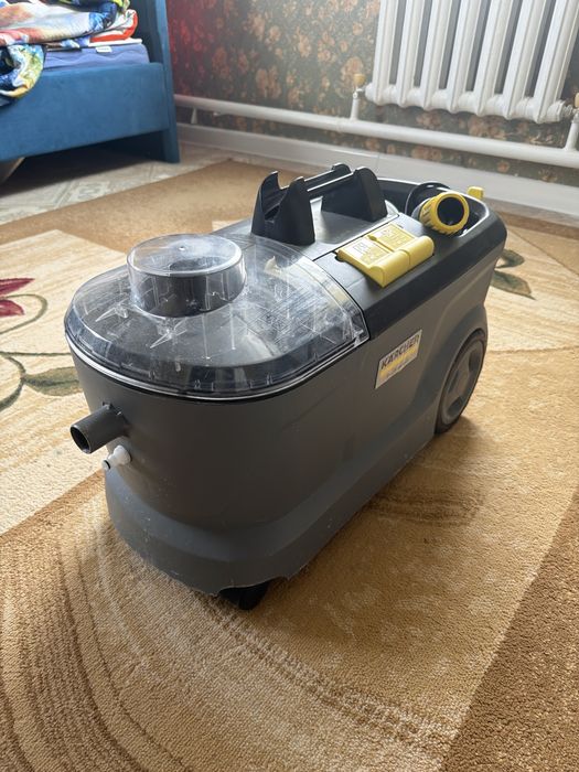 моющий пылесос Karcher