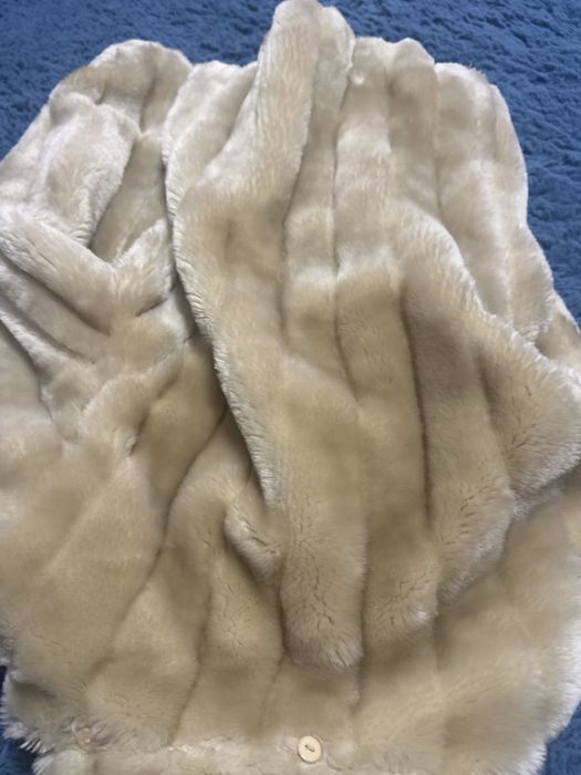 Cojoc de iarna pentru femei.