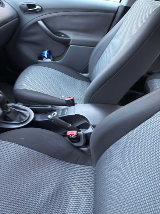 Vând SEAT TOLEDO (2005) 19TDI