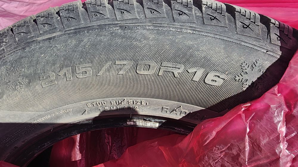 Blackhawk Резина 215/70R16 шипы