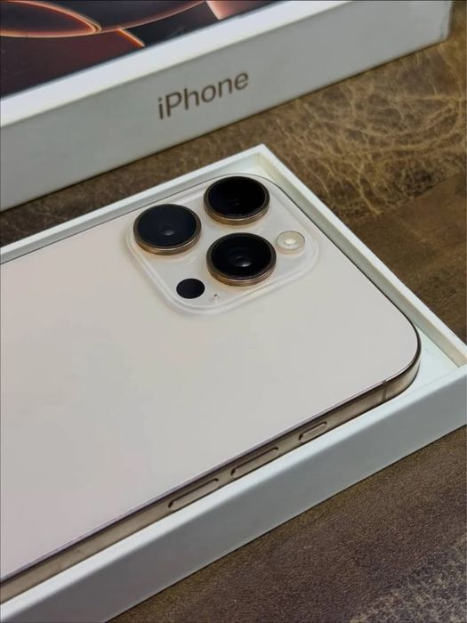 Apple iPhone 16 Pro Max 256Gb 99%