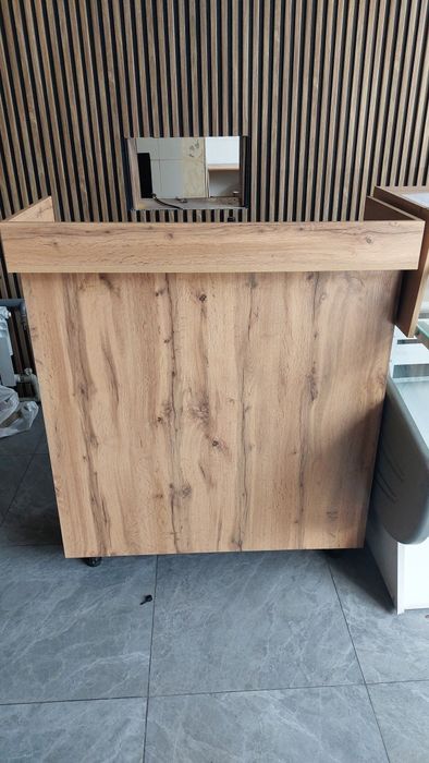 Шкаф отлиный для бизнеса