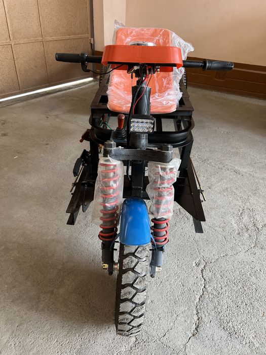 Узун кара Гишт хона учун 2025M 700Ah