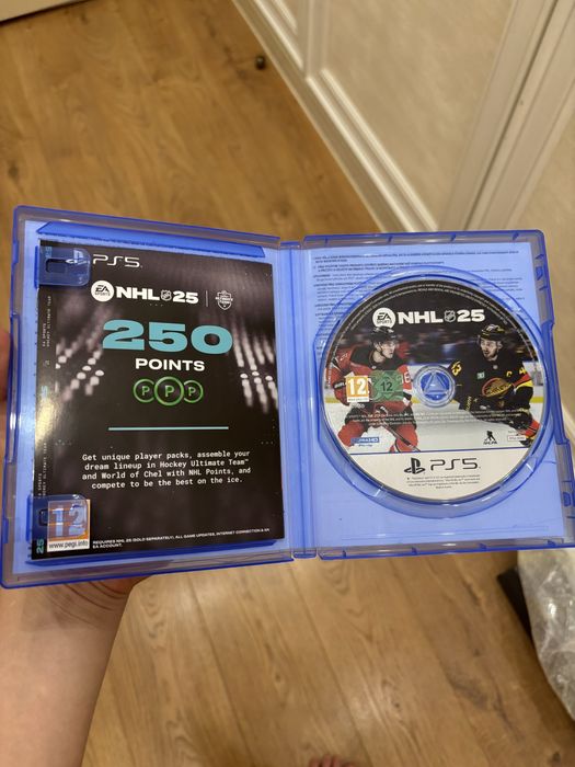 Диск новый nhl25 ps5 ТОРГ