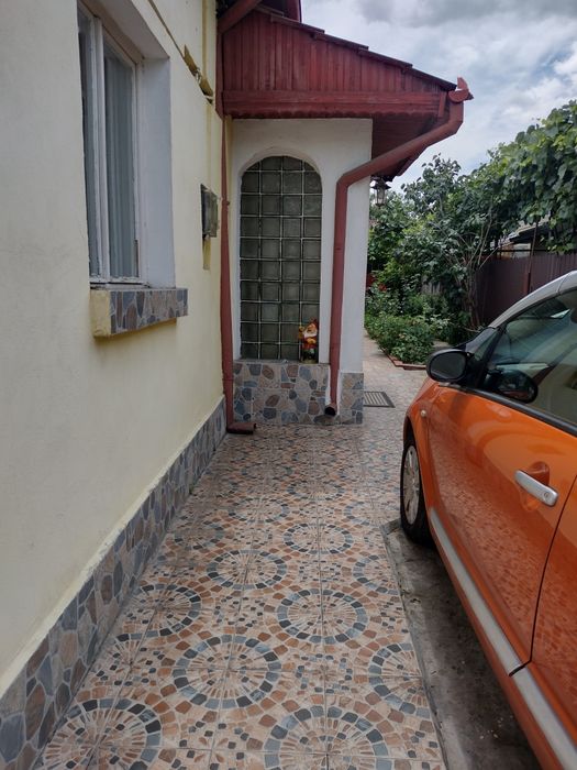 Vând casă zona Puskin