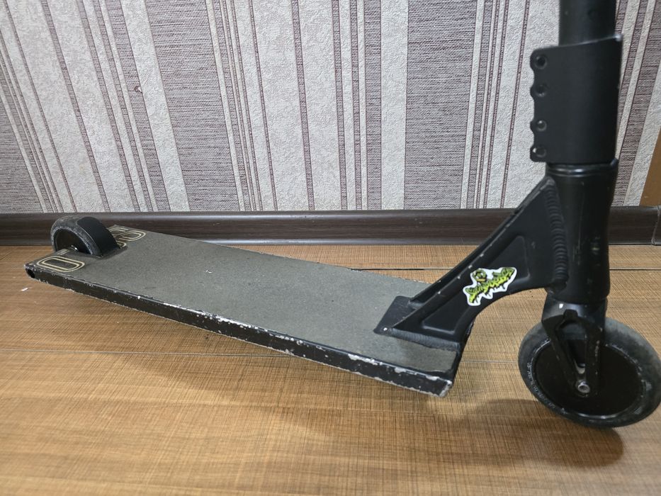 Продам самокат Vokul solo