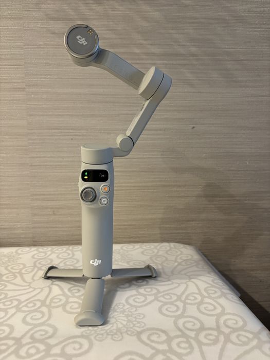 Gimbal osmo mobile 7