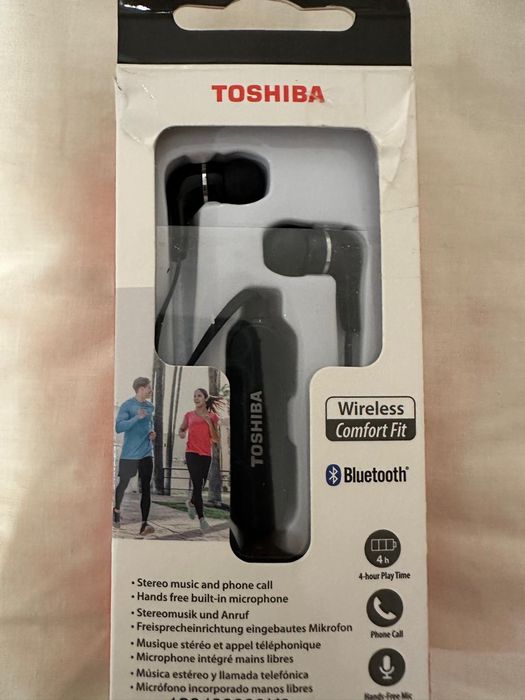 Наушники, фитнес браслет