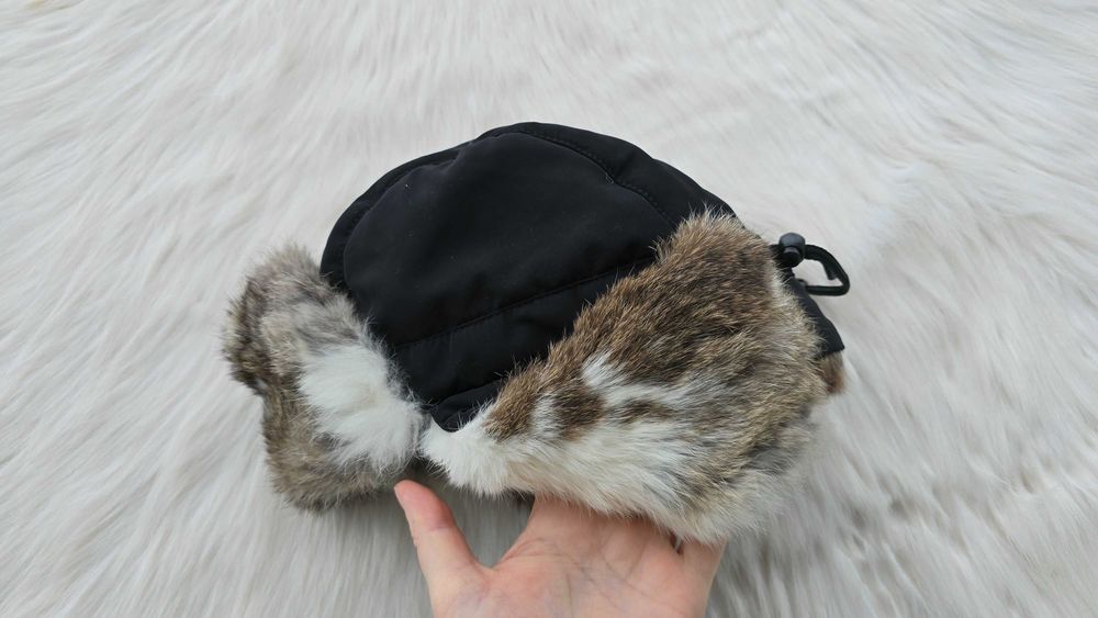 Шапка ушанка с естествен косъм