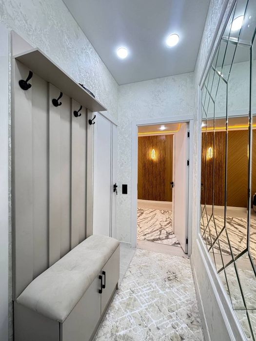 Продам чиланзар 10.  Двух переделанная на трёх