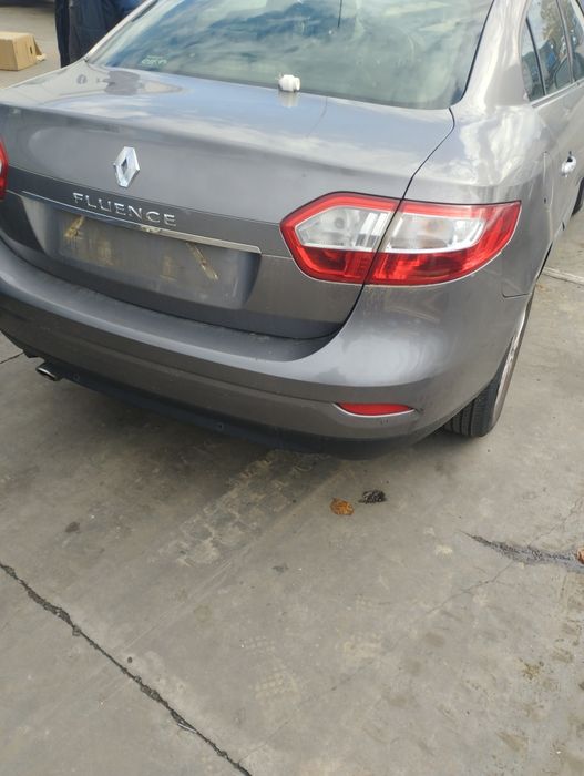 Bara fata capota aripa far Renault fluence