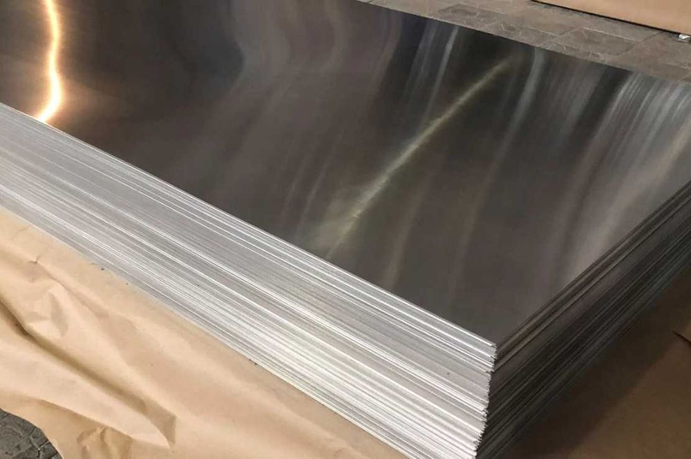 Листы нержавеющие  (новые)