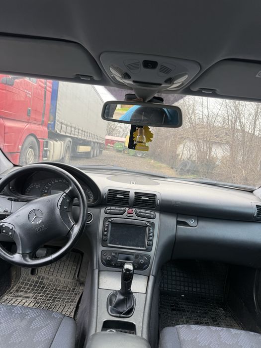 Mercedes C200 w203
