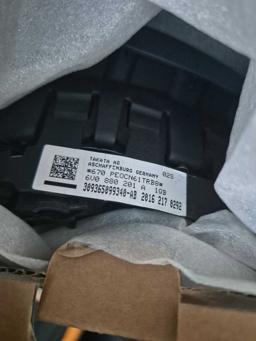 Airbag Volan Skoda Octavia 3 Rapid Yeti Superb 2 Fabia 3 Cod 5E0880201A
