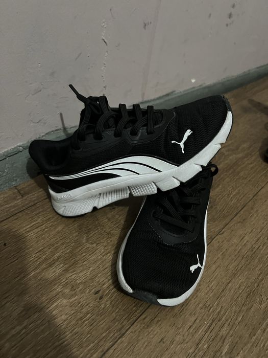 Продам детские кроссовки летние PUMA