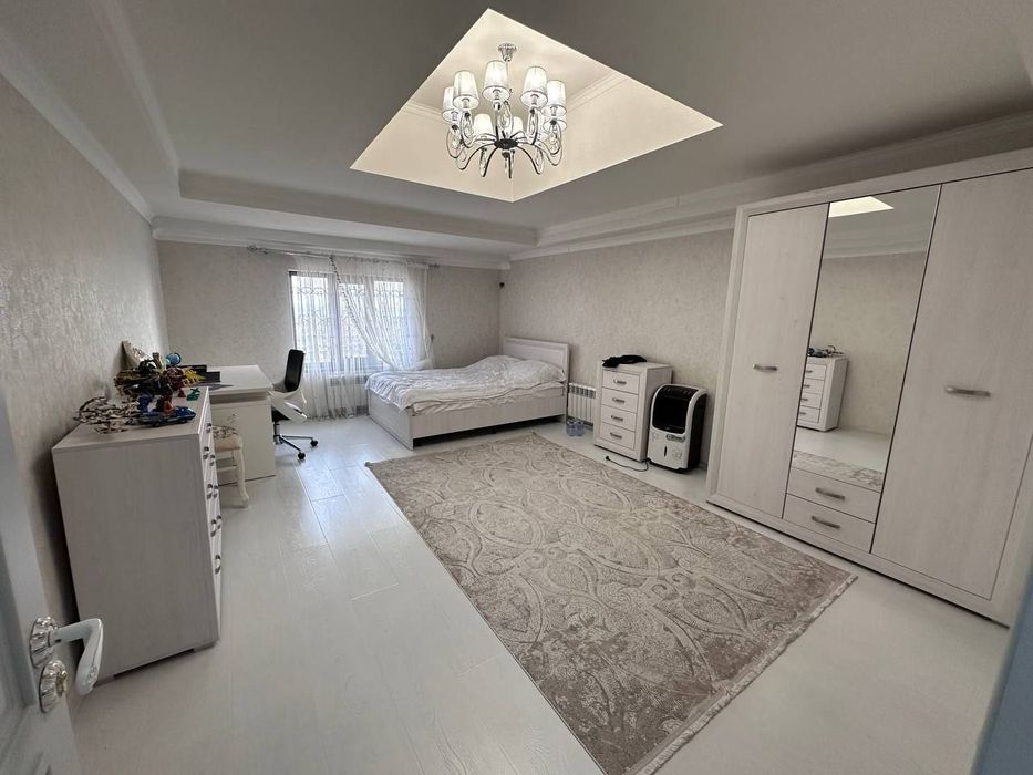 Продается Коттедж 2.7 соток (Ориентир Чингильды)