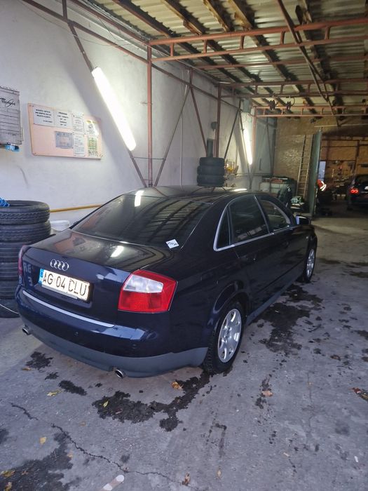 AUDI A4 2001 — imagine 2