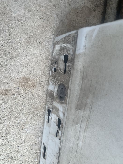 Usa fata renault trafic 3/opel vivaro partea/dreapta an 2014/2015/2024