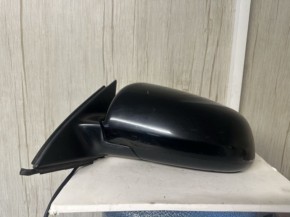 Огледало ляво за Ауди А4 B6! .5 пина