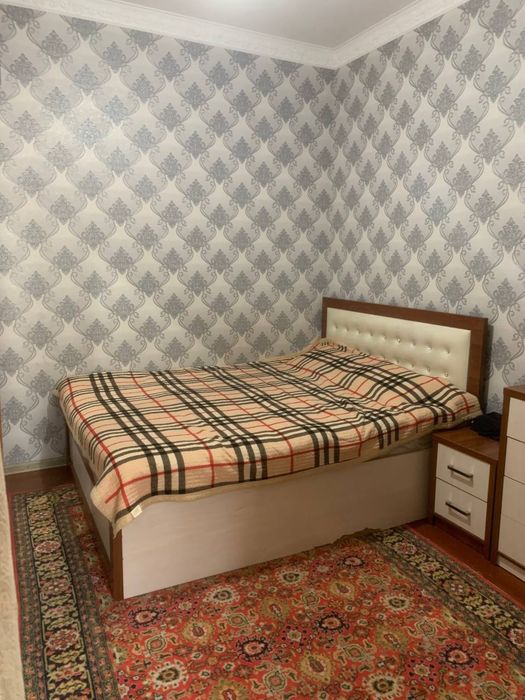 Срочно! Продажа. 4 ком, 4,6 сот. Достлик-1.