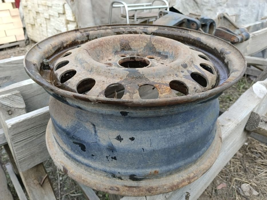 Продам легковой диск