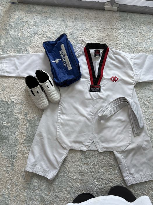 Продам форму таэквандо