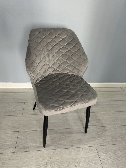 Пошив чехлов на стулья