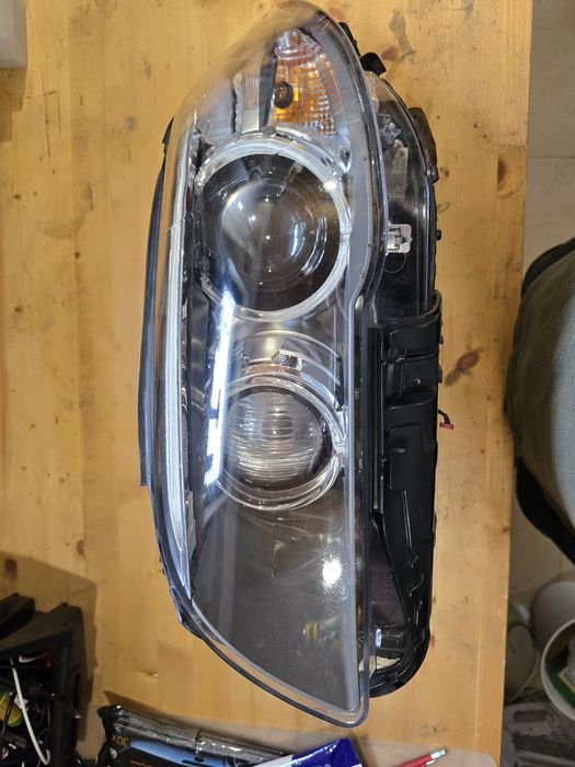 Far stanga bi-xenon BMW F10 - 7343907-08