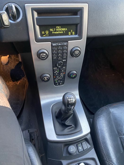 Волво в50 на части