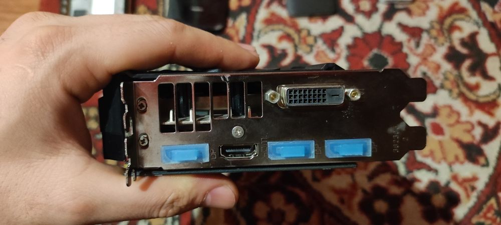 Видеокарта Sapphire R9 390 8gb