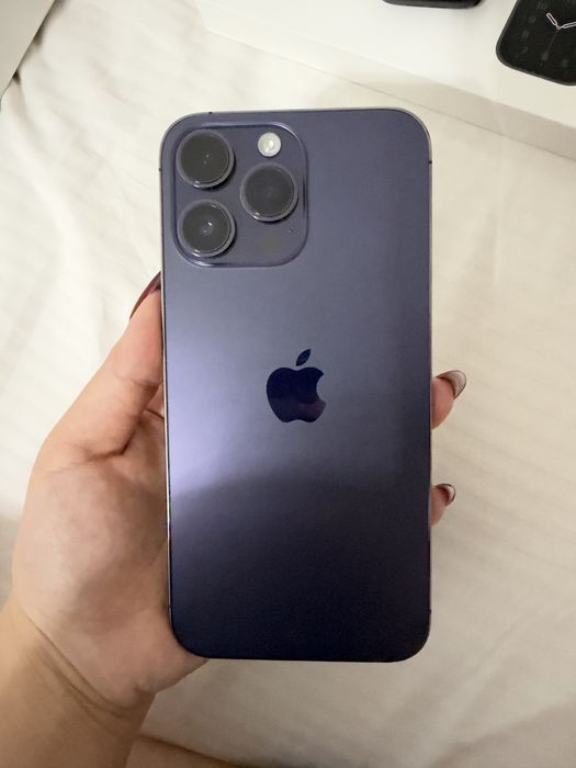 Продам Айфон 14 pro max