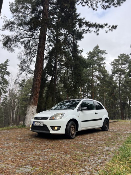 Ford Fiesta Coupé (2 uși) – Pachet ST | 1.6 TDCi | 2007