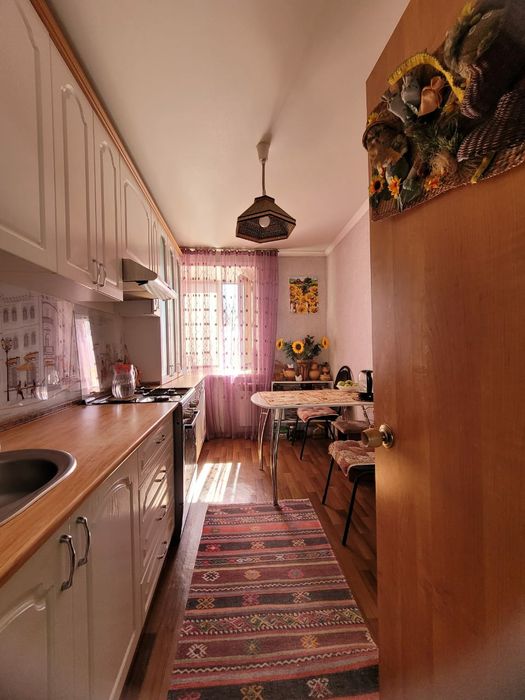 Продается 3 комнатная квартира в районе  Океан!