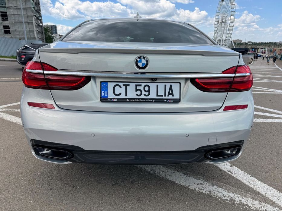 BMW Seria 7 BMW 740d xDrive M Sport 320CP | Unic Proprietar | Service BMW Inclus |