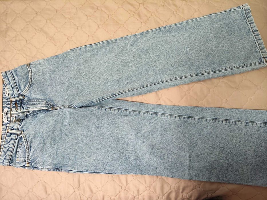 Дамски дънки, размер 26 и 27
