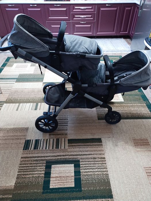 Коляска детская для двойни