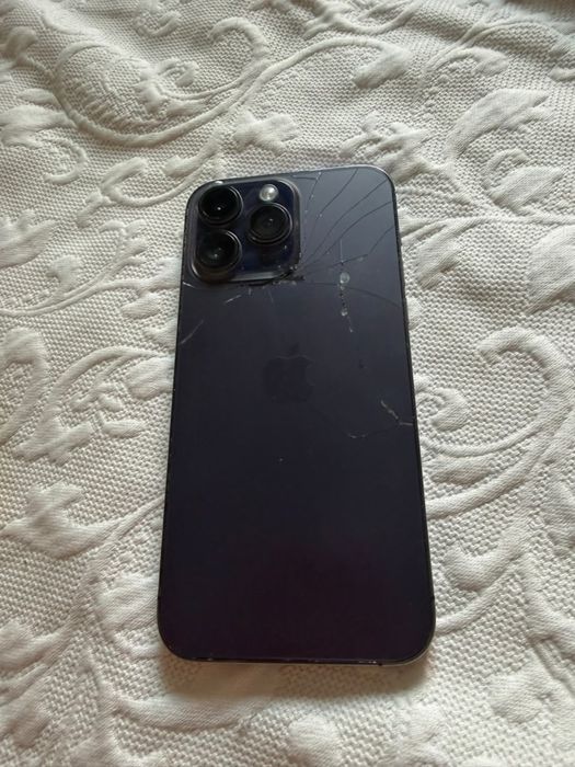 Продам 14 про макс 256