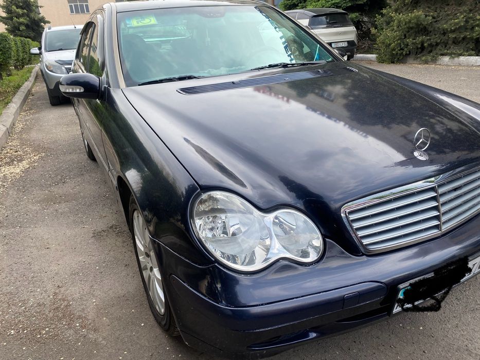 Продам мерседес с 240