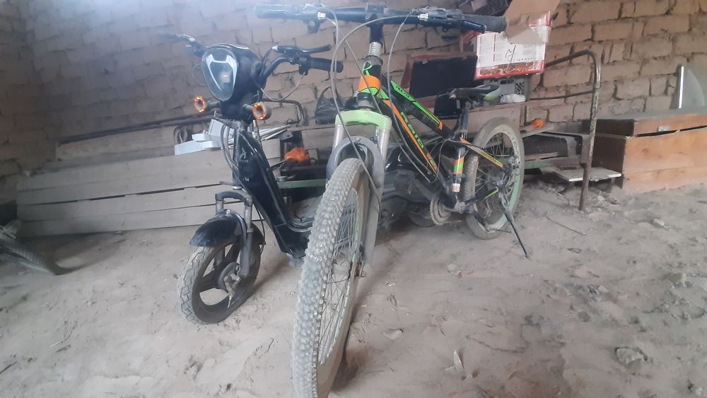 Электровелик продаёт на запчас,велик на подарок!