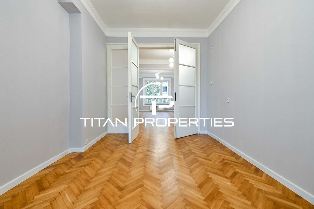 Дава се под наем Тристаен апартамент в София, Център - 90 кв.м за 899 € - Снимка #4