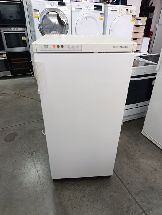 Фризер MIELE Размери 130/60/60см