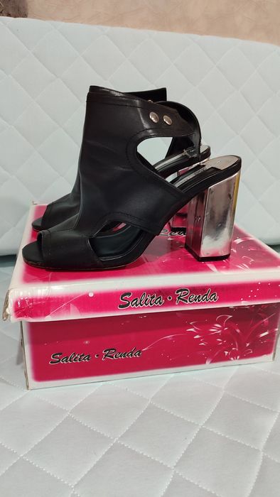 Женская обувь  , 38 размер